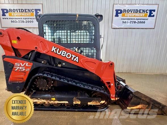 Kubota SVL75-2 滑移装载机