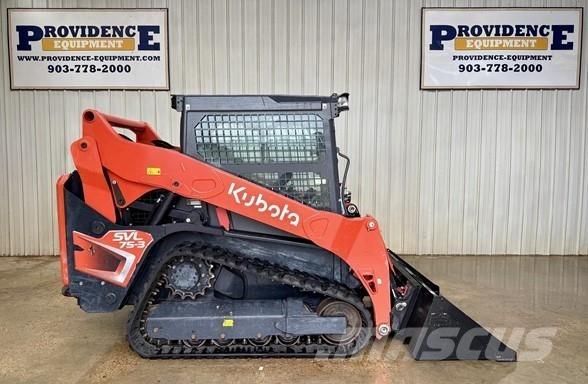 Kubota SVL75-3 滑移装载机