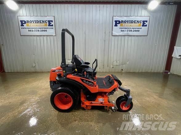 Kubota ZD1211L 零回转割草机
