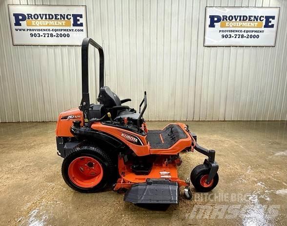 Kubota ZD1211L 零回转割草机