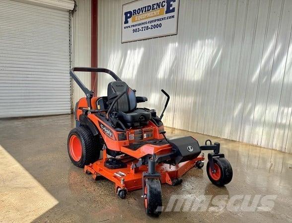 Kubota ZD1611 零回转割草机