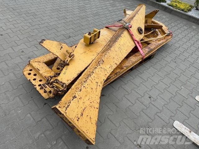 CAT 730 KLAPA KIPRA 底盘和悬架