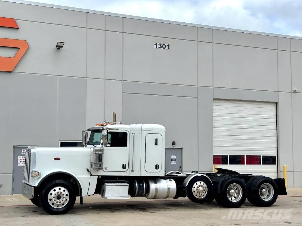 Peterbilt 389 牵引车