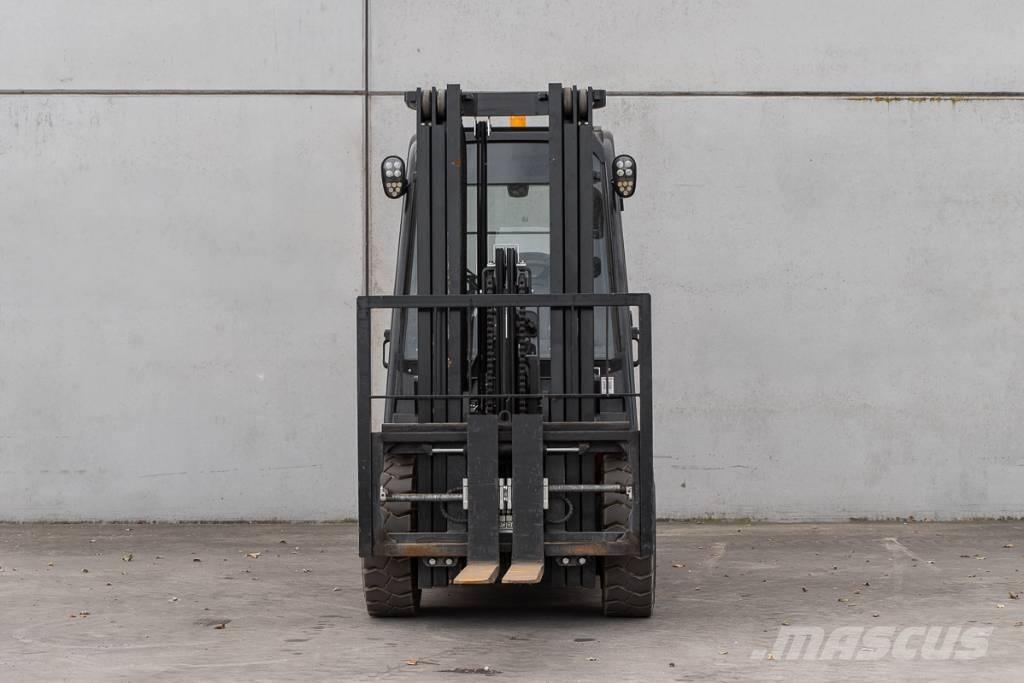 Manitou MI 30 D 柴油叉车