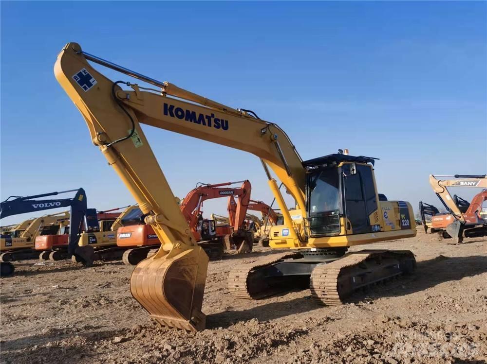 Komatsu PC 220-8 履带挖掘机