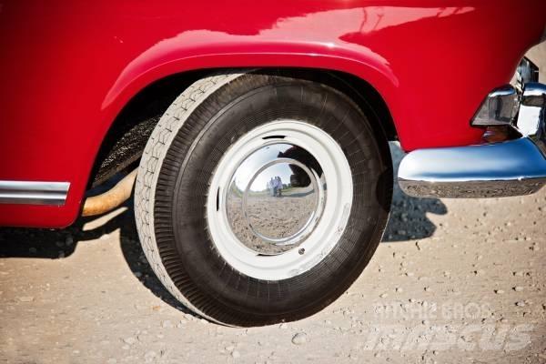 GAZ 21 VOLGA 汽车