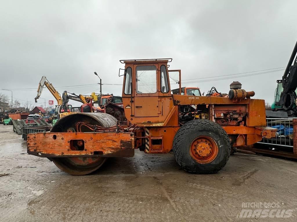 Hamm 2510 SD 单轮压路机