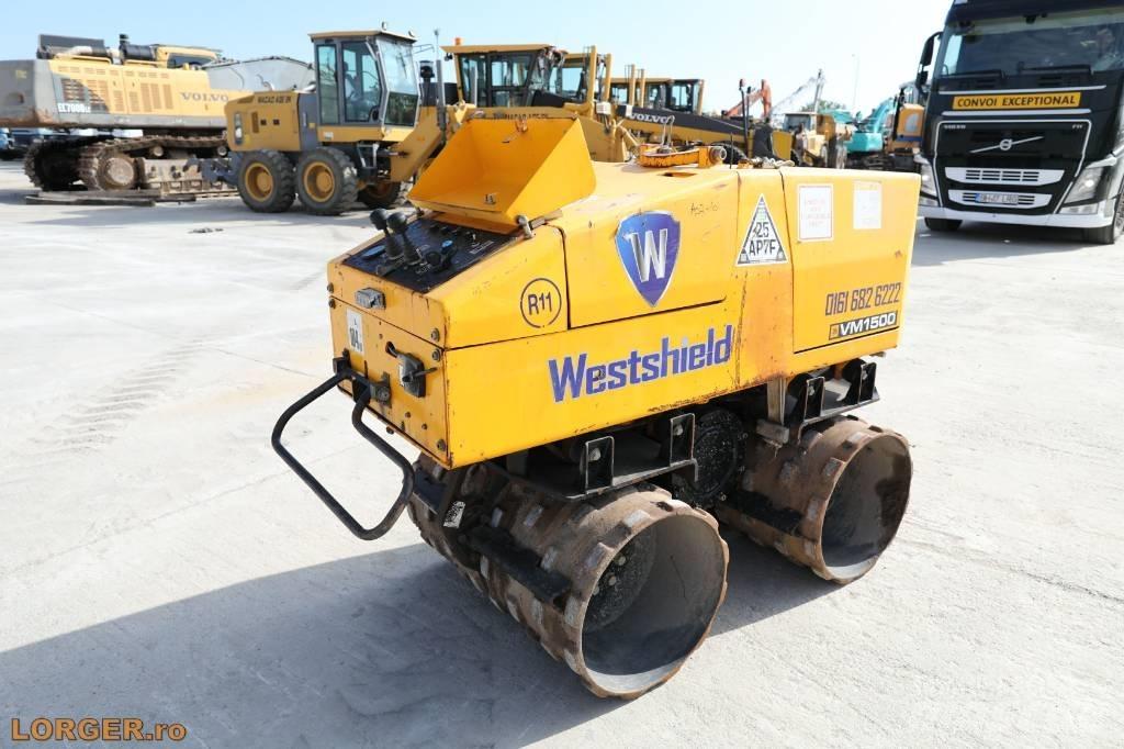JCB VM 1500 双轮压路机
