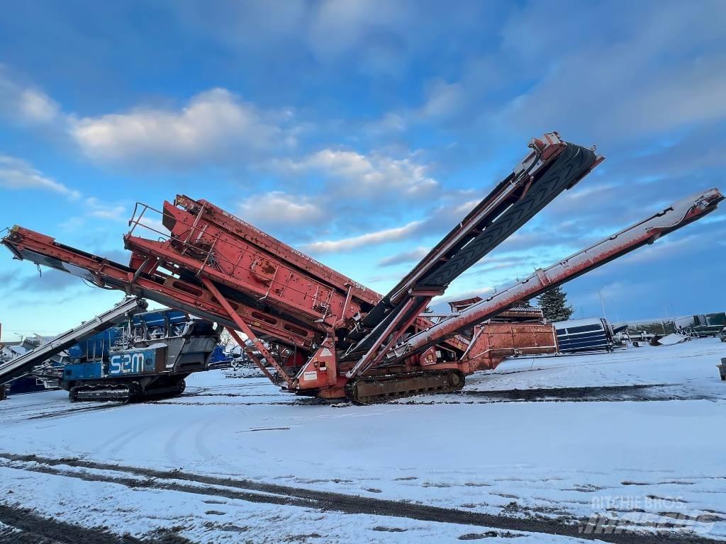 Terex Finlay 694 移动式筛分机