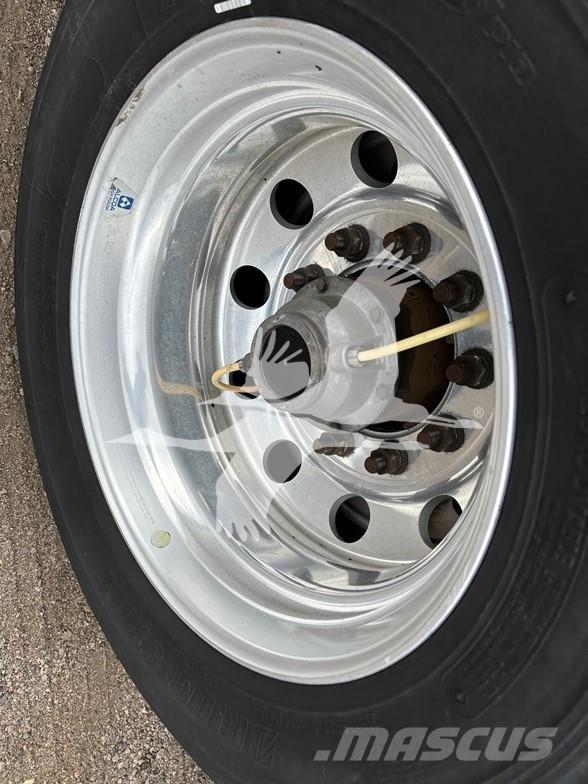 Utility 3000R 保温半挂车