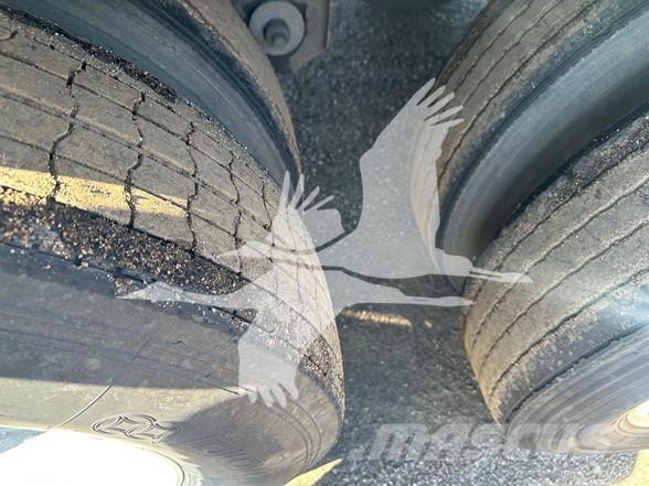 Utility 3000R 保温半挂车