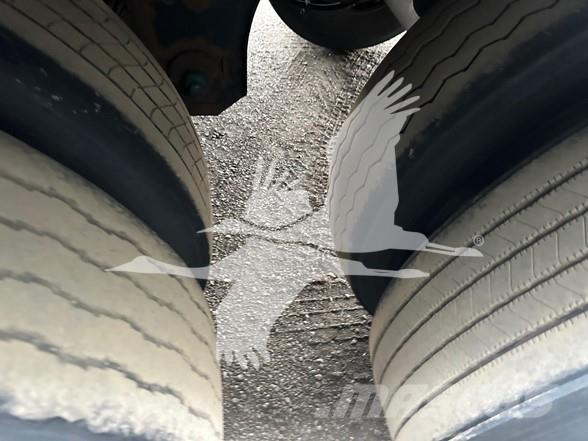 Utility 3000R 保温半挂车