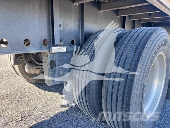 Utility 4000AE 平板半挂车\侧翻自卸半挂车