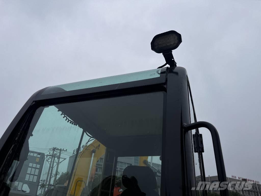 CAT 306 小型挖掘机
