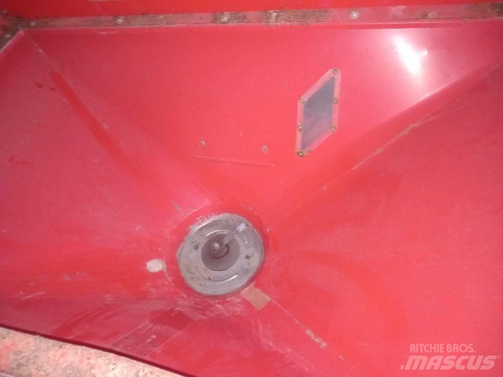 Kuhn MDS 732 M 液肥喷雾机