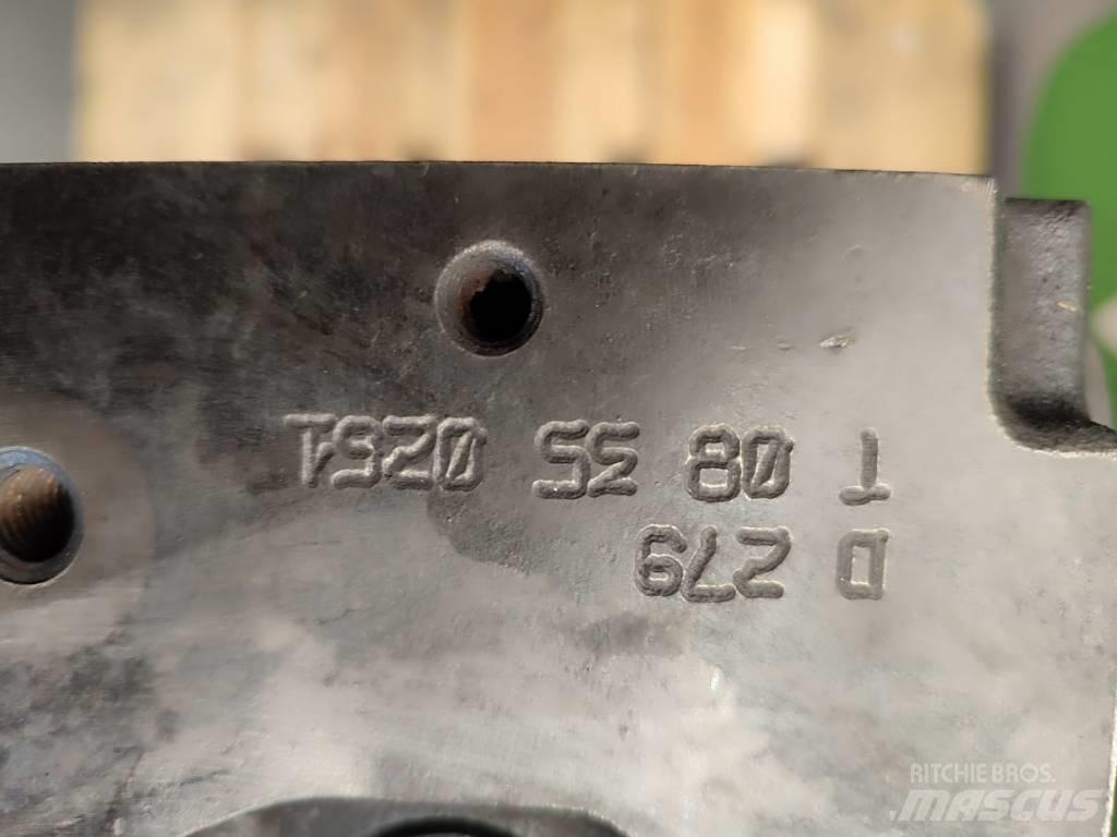 CAT 4.4C engine post 发动机