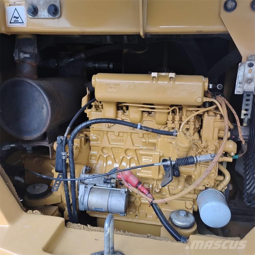 CAT 306 E 小型挖掘机