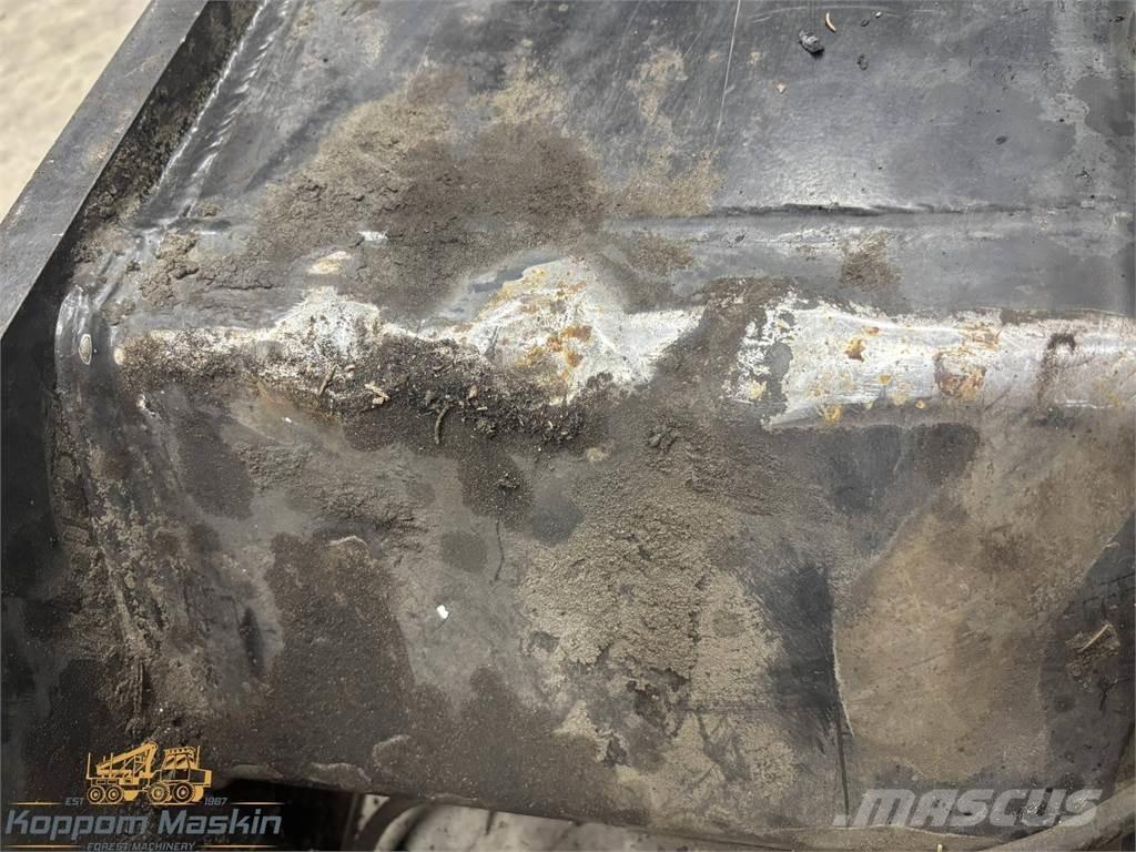 Komatsu 270H 收割起重机