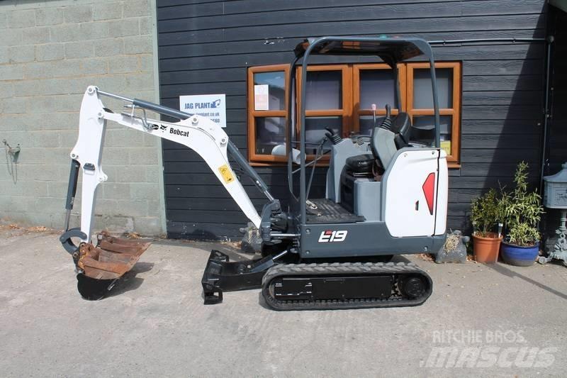 Bobcat E 19 小型挖掘机