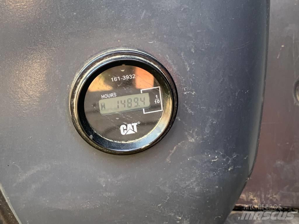 CAT 336D2 履带挖掘机