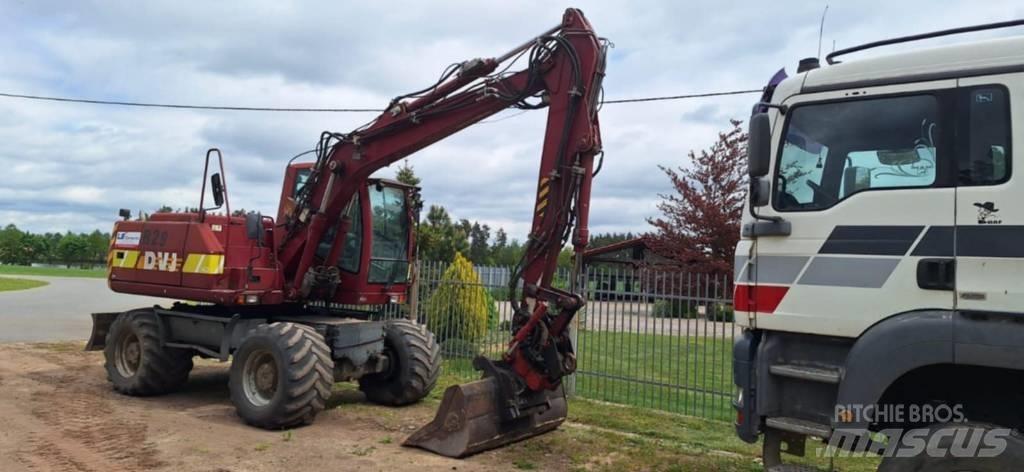 Terex TW 140 轮式挖掘机