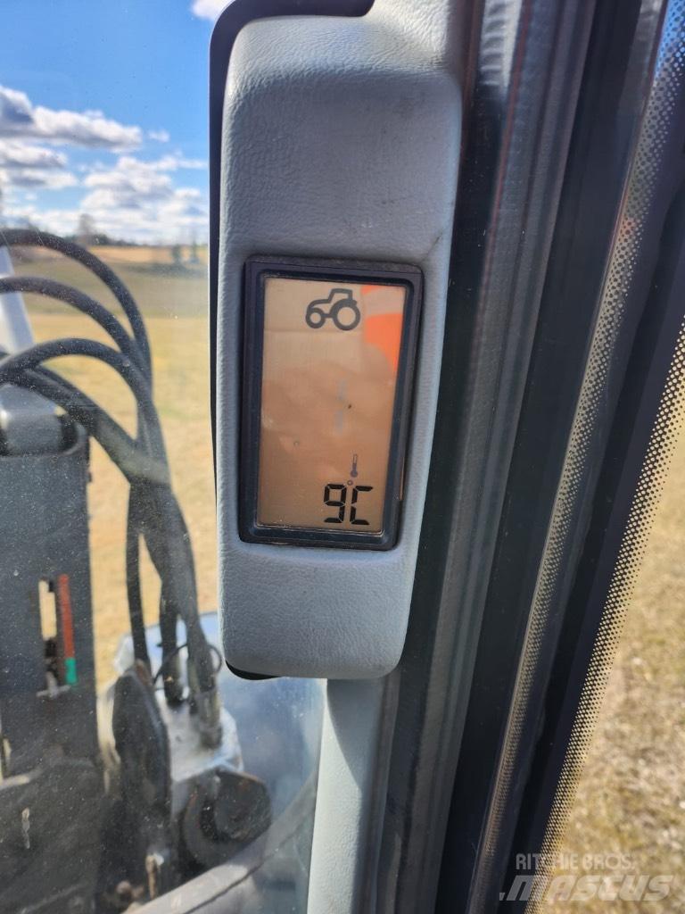 Valtra M 120 拖拉机/农用车