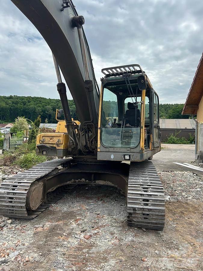 Volvo ec240B NLC 特种挖掘机