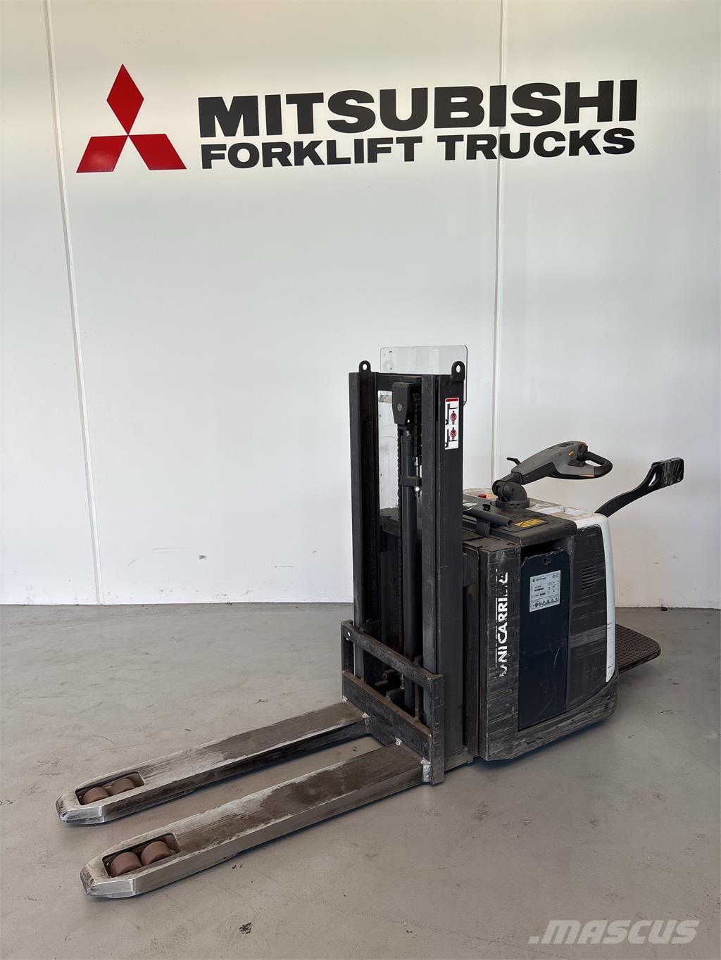 UniCarriers PDP200 行走式堆垛机