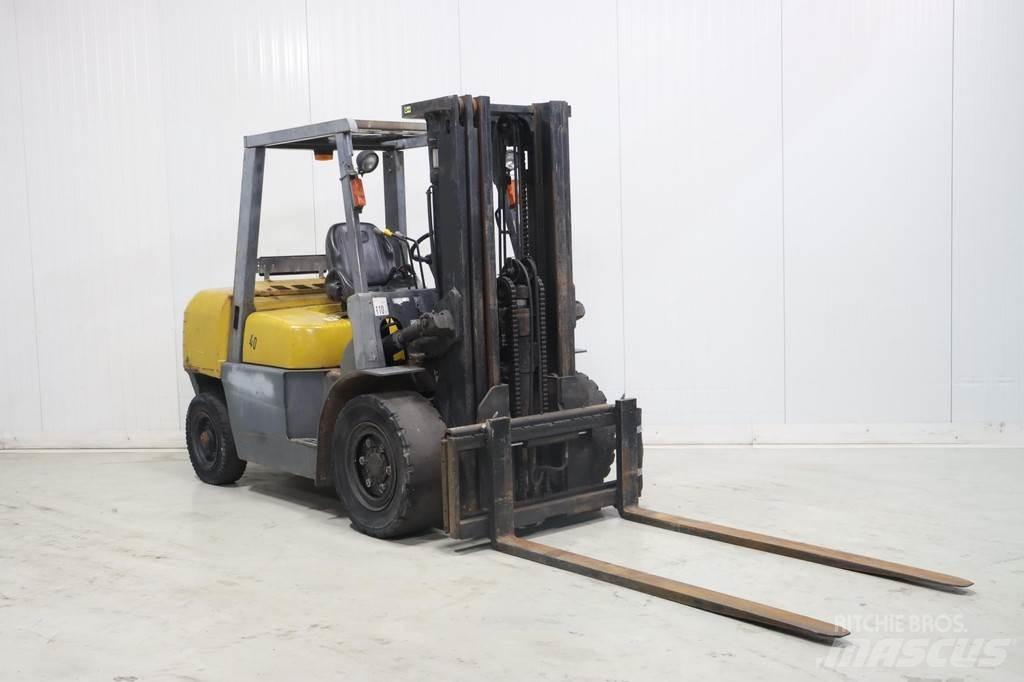 TCM FD40T2 柴油叉车