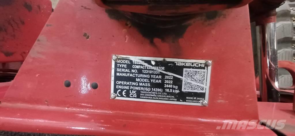 Takeuchi TB 325 R 小型挖掘机