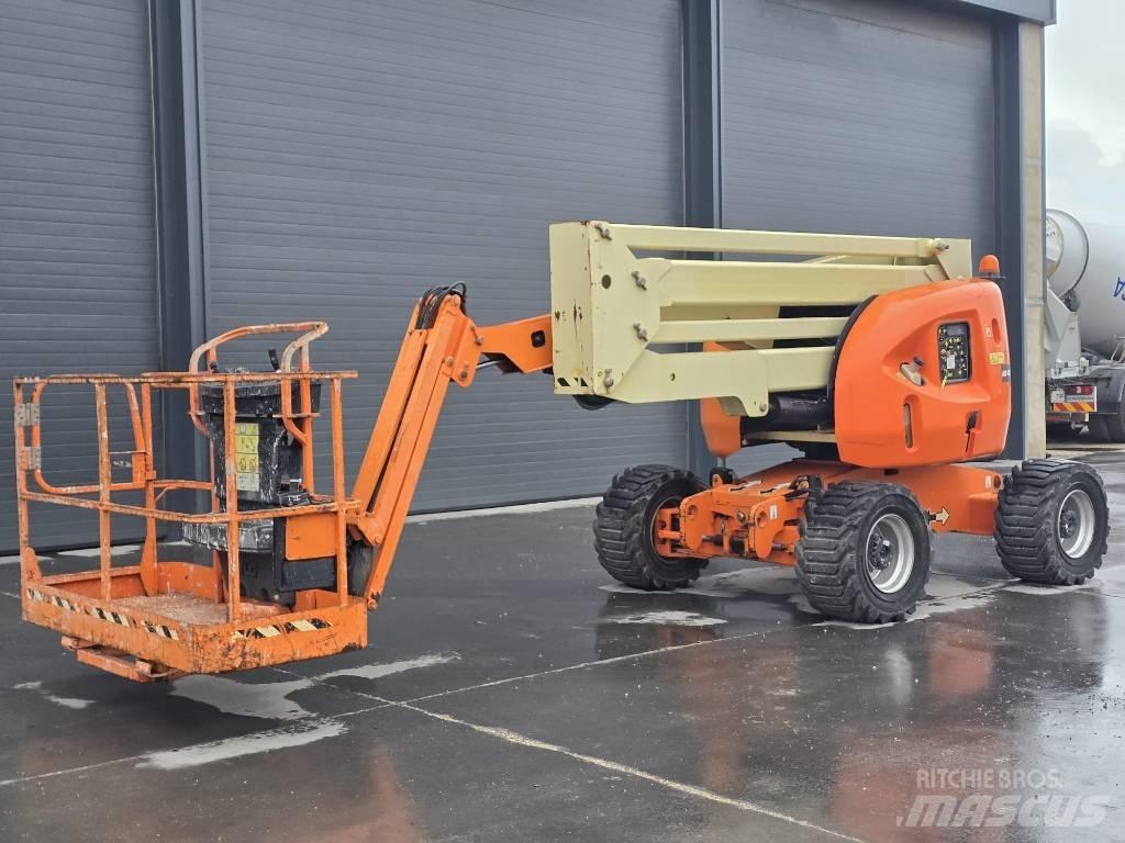 JLG 450 AJ II 曲臂高空工作平台