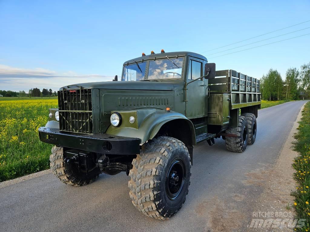 Kraz 255 B 绞盘车