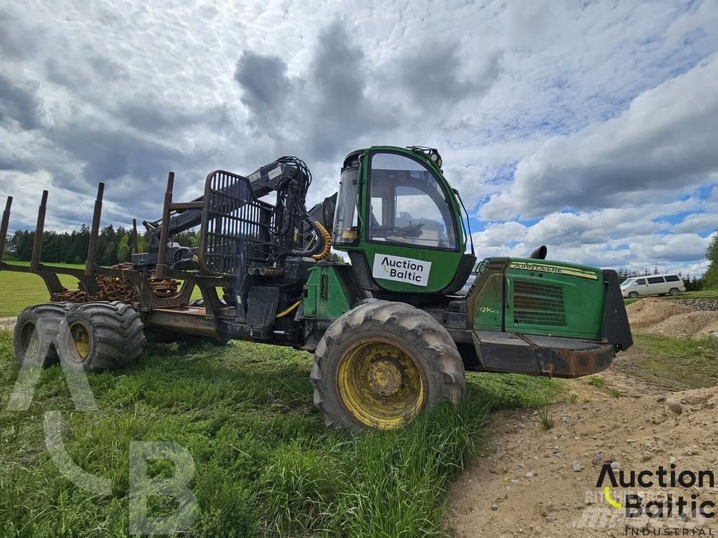 John Deere 1010 E 集运机