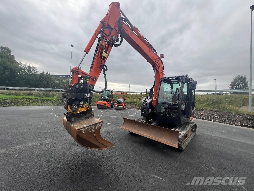 Hitachi ZX 85 US-6 中型挖掘机