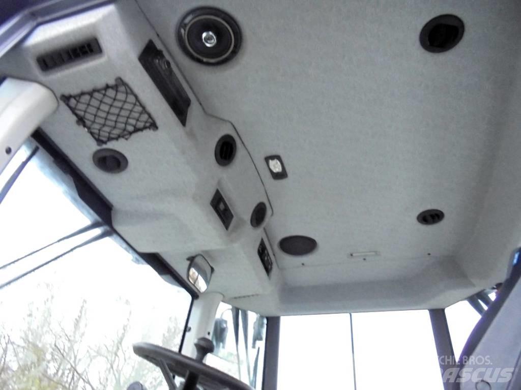 Dynapac CC 2200 双轮压路机