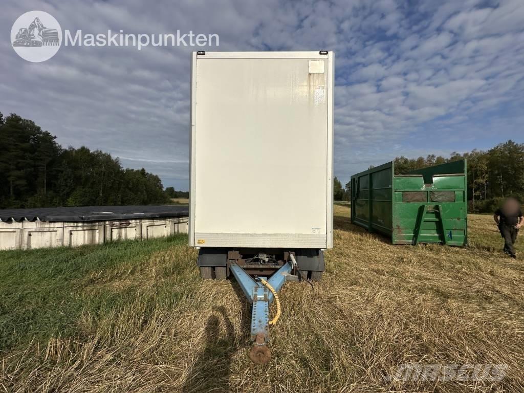 Närko D4ZW13L62 厢式拖车