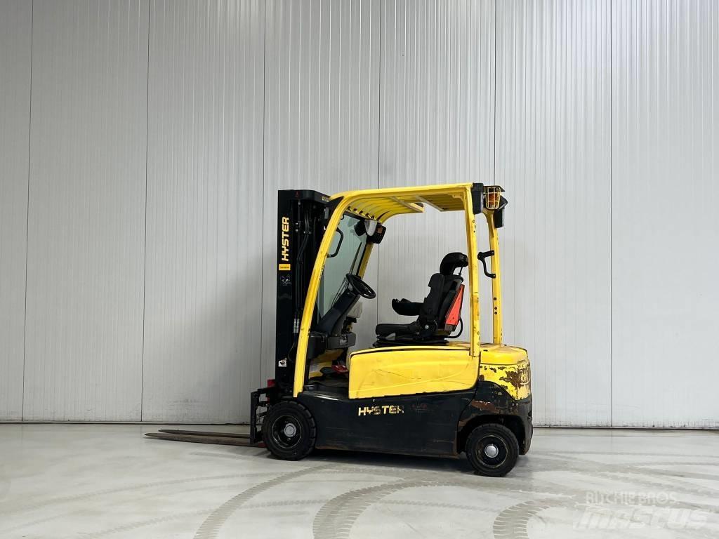 Hyster J2.0XN LWB 电动叉车