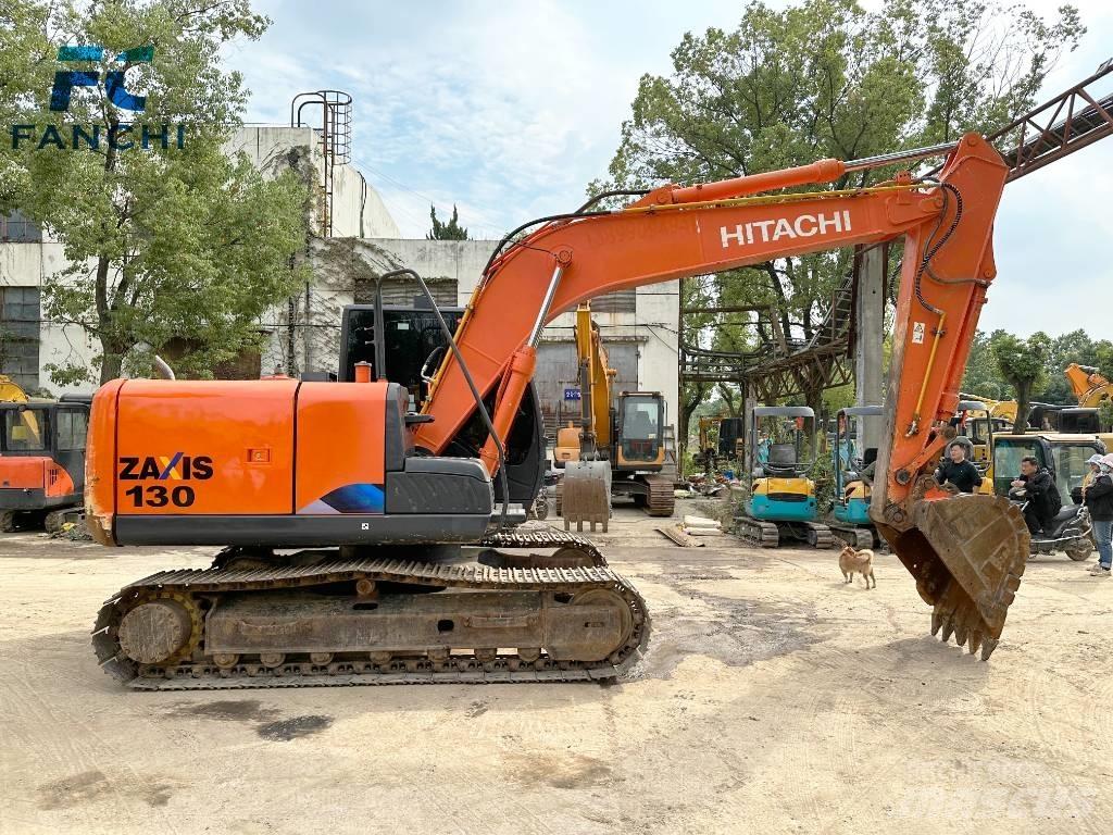 Hitachi ZX 130 履带挖掘机