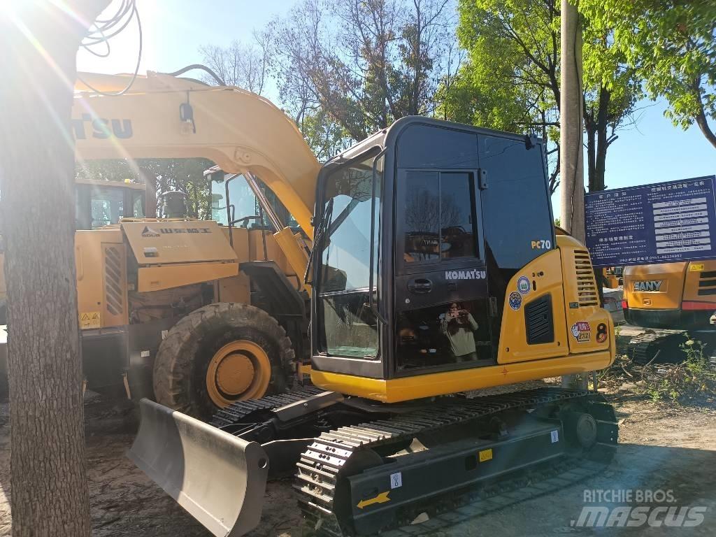 Komatsu PC 70 小型挖掘机