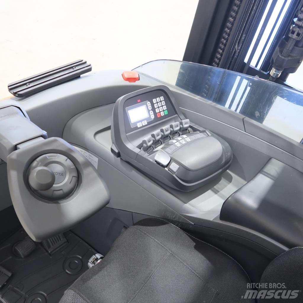 Toyota RRE160H 前移式叉车