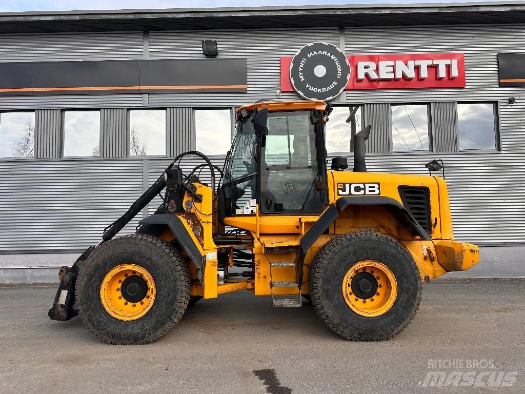 JCB 426 E 轮式装载机