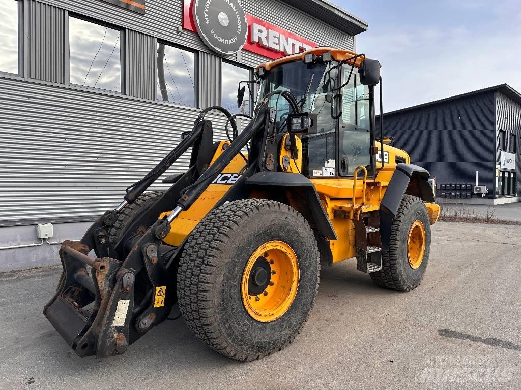 JCB 426 E 轮式装载机