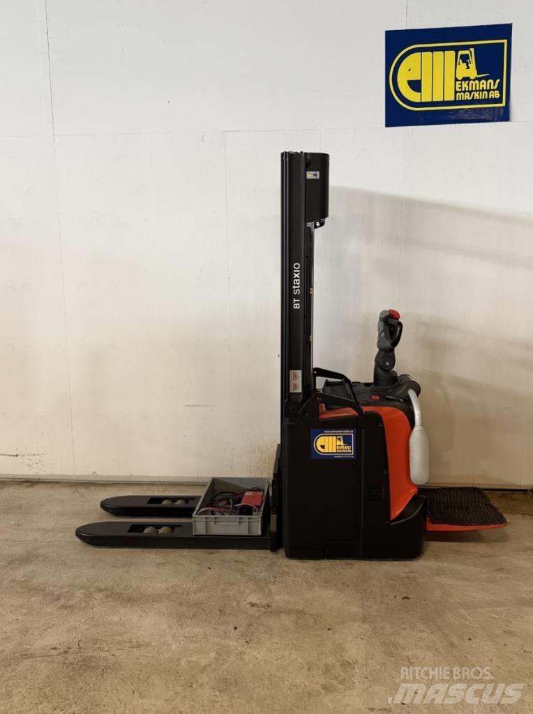 BT truck SPE 120 手推堆垛车