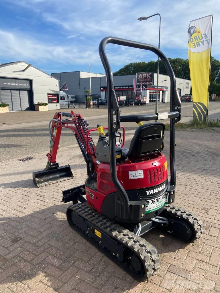 Yanmar Vio 12-2A 前装载和挖掘机
