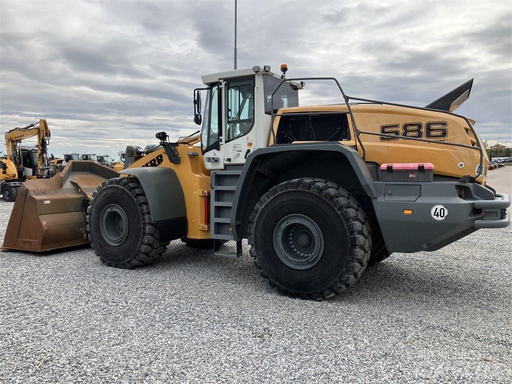 Liebherr L586 Xpower 轮式装载机