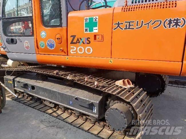 Hitachi Zaxis 200 履带挖掘机