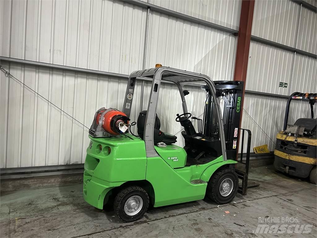 Cesab M325G 天然气叉车