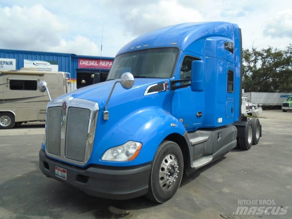 Kenworth T680 牵引车