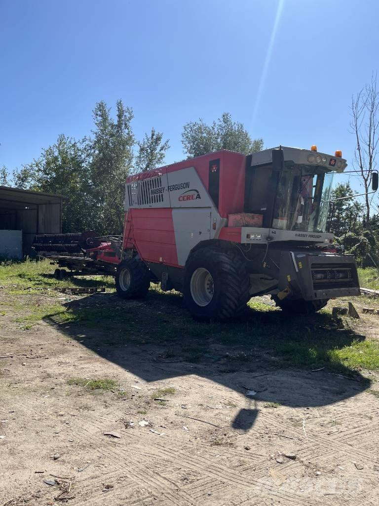 Massey Ferguson 7274 联合收割机