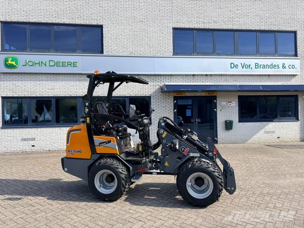 Giant G2300HD Xtra 小型装载机